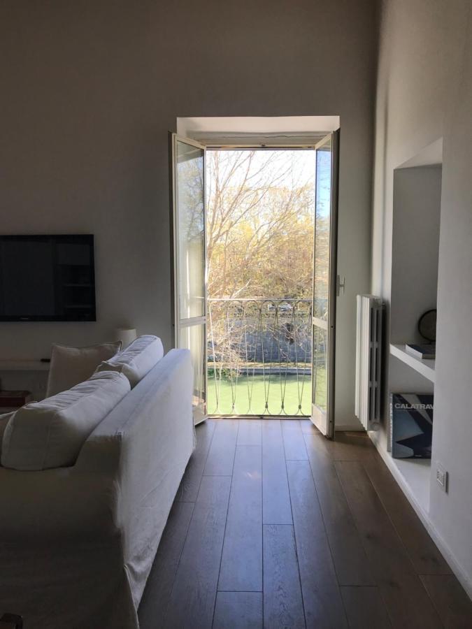 Over The Tiber Loft Rome Bagian luar foto