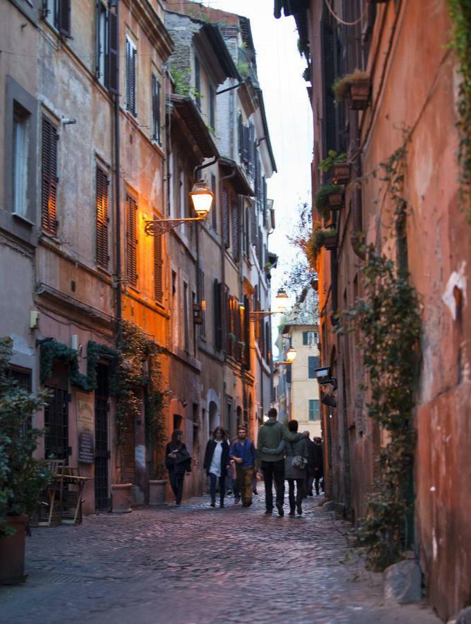 Over The Tiber Loft Rome Bagian luar foto